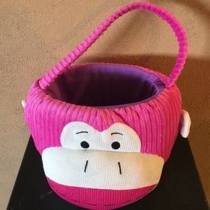 Monkey sock Easter, Halloween Decor Basket NWOT🐵
